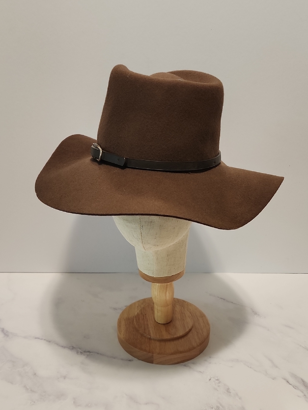Western-style Brown Hat  100 % Wool